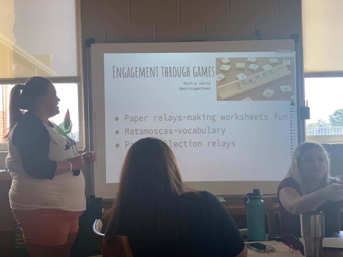 MBMS_Rebels's tweet photo. MBMS Teachers learning about student engagement strategies.
#studentengagement #MBMSteachersrock #monicagenta https://t.co/sEtT4WZeHv