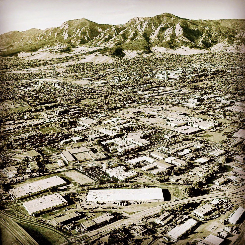 LukeWyckoff's tweet photo. @bouldercolorado - you may be one of the most beautiful cities on this planet! @CUBoulderAlumni @CUBoulder @thehillboulder @downtownboulder @9NEWS #Boulder #travelprophotos #wyckoff #photographer #photooftheday #colorado #flatirons https://t.co/HurLqbGQ1w