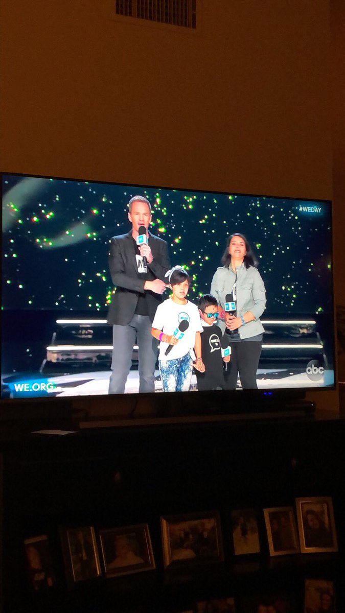 daysofgrace99's tweet photo. We Day is on right now on channel 7! So inspirational💕 I’m so glad I could be apart of We Day 2016!!  #WEday @craigkielburger @WEMovement https://t.co/urPlCd5GRD