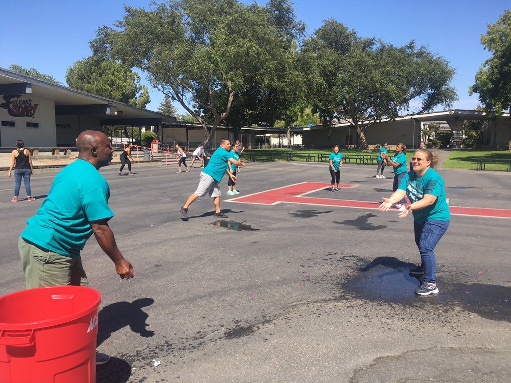 DinwiddieUNC's tweet photo. #participationpoints #fsusdpremieradmin #aag https://t.co/Wie4DszHl6