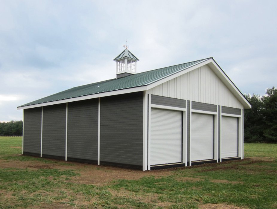 BarnProsWA's tweet photo. Model spotlight: The Tradesman! With clear-span trusses for unobstructed storage and  over 14 ft of sidewall height there's a lot this "shed" can do. #barngarage #polebarn #barnpros https://t.co/T6WgqaKTG0 https://t.co/PuBTLRUdS5