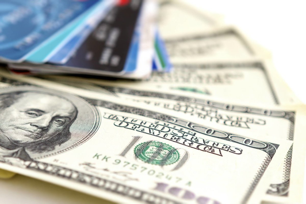 TopClassActions's tweet image. Pacific Western Bank is one of the most recent banks to come under investigation for possibly predatory and unethical overdraft charges. Read More: tca.la/izv #overdraftcharge #overdraftfees #bankfees #pacificwesternbank