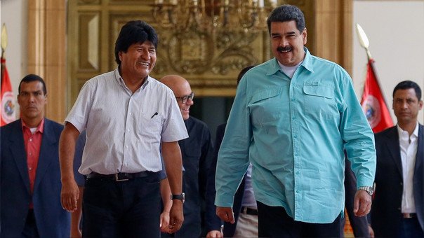 Presidente @NicolasMaduro felicitó a su par @evoespueblo por el Día Internacional de los Pueblos Indígenas bit.ly/2YT1yCx