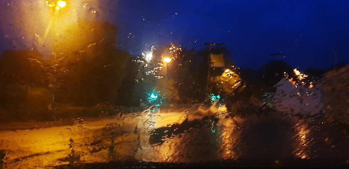 GattakaSilent's tweet photo. I sit here,
I stare and still I see it's raining.
Hard to say, hard to see.
Hard to know, hard to tell....
It's raining.
Hard to know, hard to say...
It's raining.
#mimigoese https://t.co/iaVmwmKRVH
