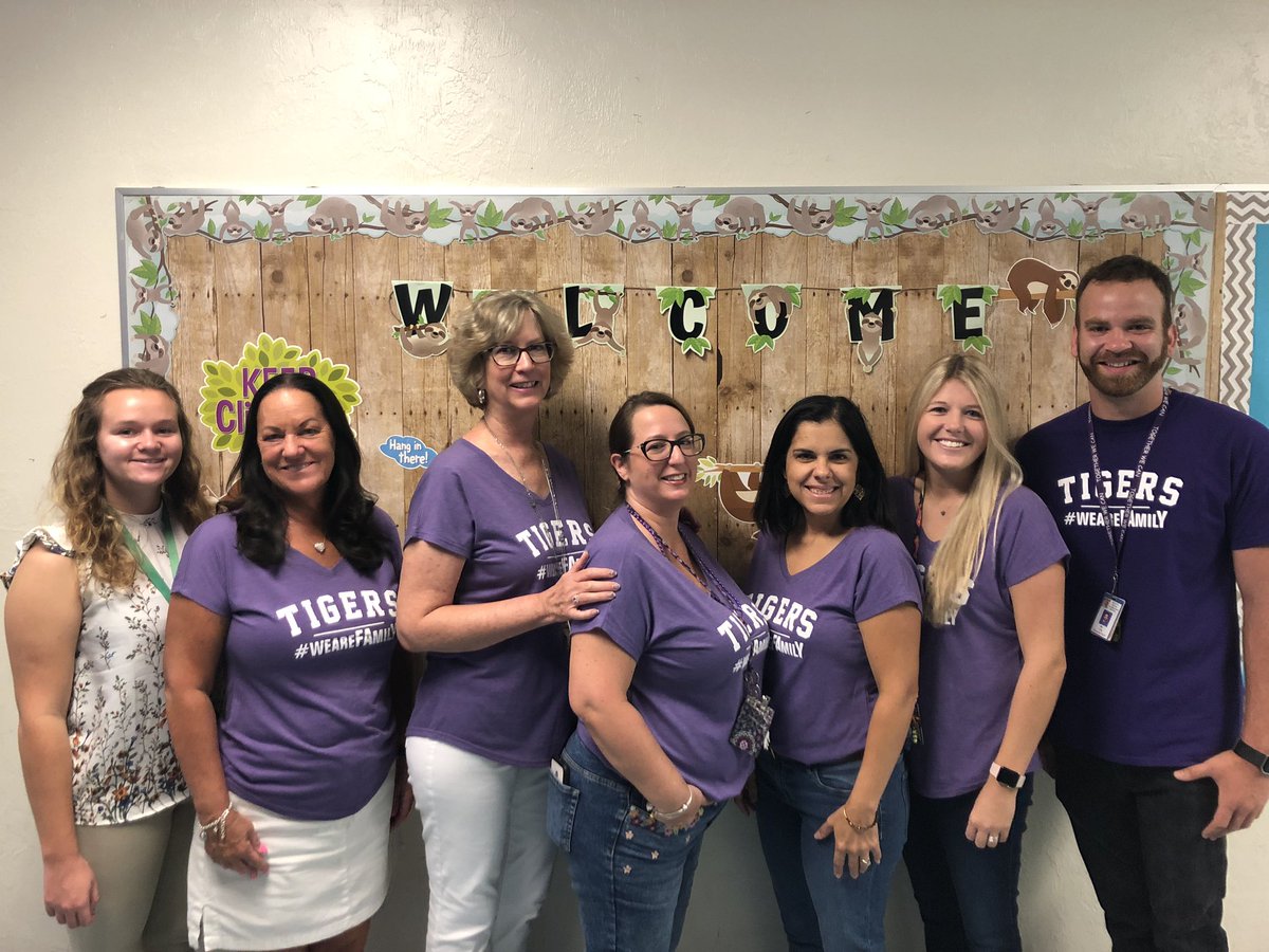 Yiselk Bell (@yiselkbell) on Twitter photo Third grade team is ready for the new school year!!! <a href="/SouthOliveTiger/">South Olive ES</a> #ohanathirdgradefamily Third grade team is ready for the new school year!!! <a href="/SouthOliveTiger/">South Olive ES</a> #ohanathirdgradefamily