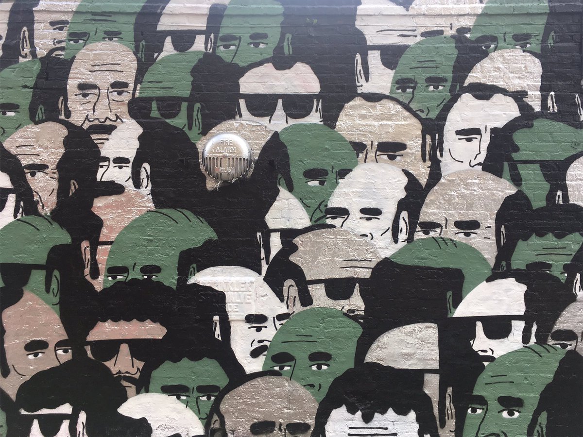 BrickLaneArt's tweet photo. New mural by #tomgerrard on Sclater Street
#art #streetart https://t.co/v1oP8H2M9I