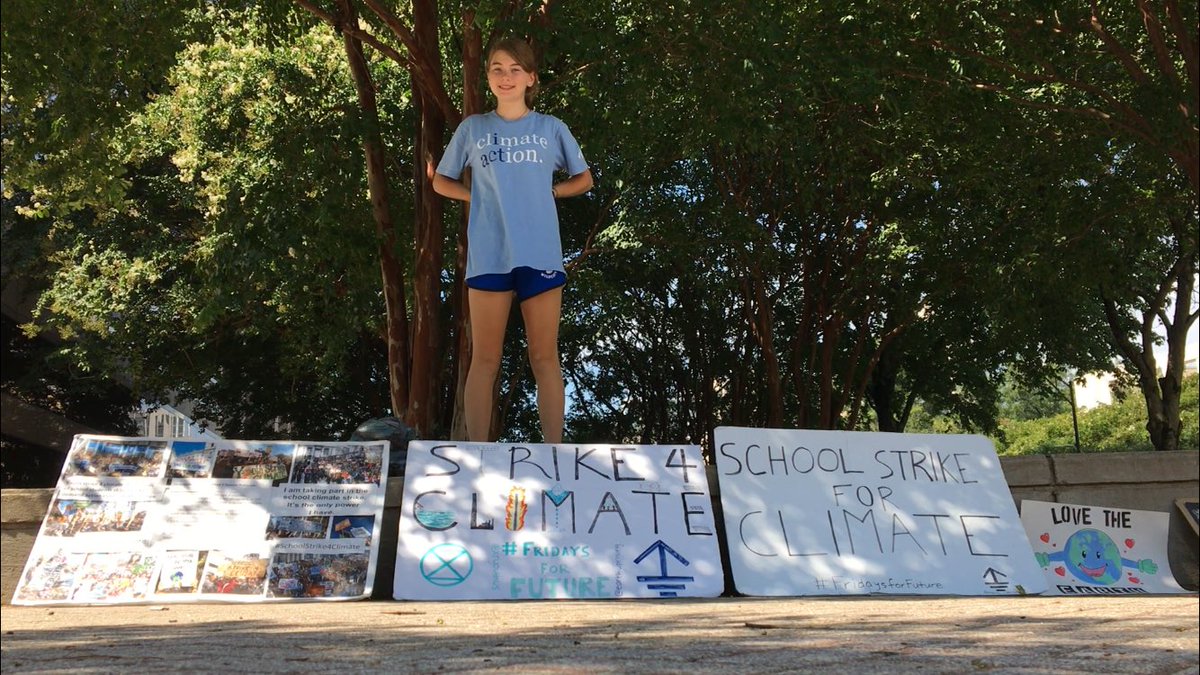 _Mary_Ellis's tweet photo. Week 18!!!
📍Charlotte, NC

Same time, same place, same heat and humidity, same overwhelming need for #climateaction 

#FridaysForFuture #climatestrikesummer https://t.co/JwuBpO6Ewc