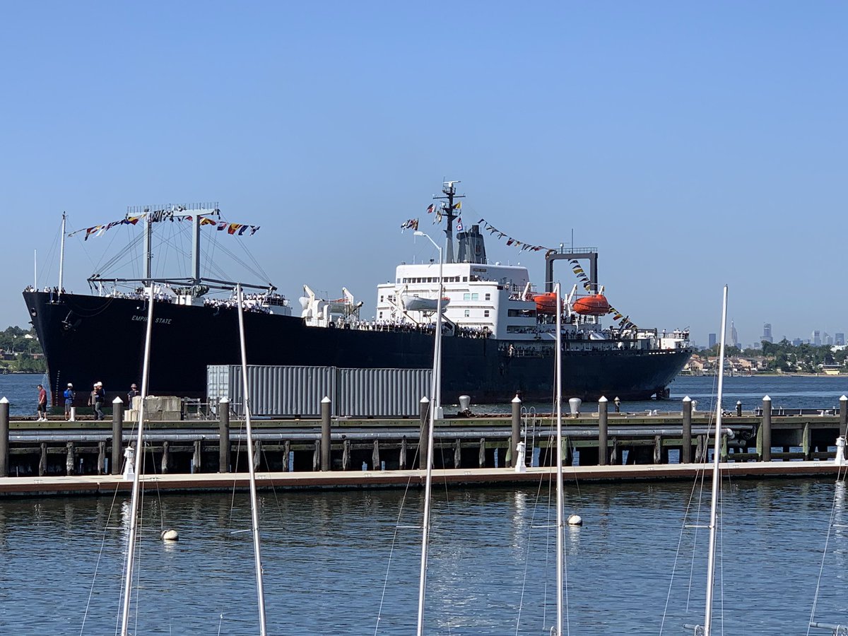 landowarchitect's tweet photo. At SUNY Maritime College watching the cadets return from their Summer at Sea on the training ship the Empire State, and talking with the faculty and administration about the various projects we are designing on campus. @landowarchitect #architects https://t.co/JxfrZYhz2a https://t.co/C9Taj8d9bS