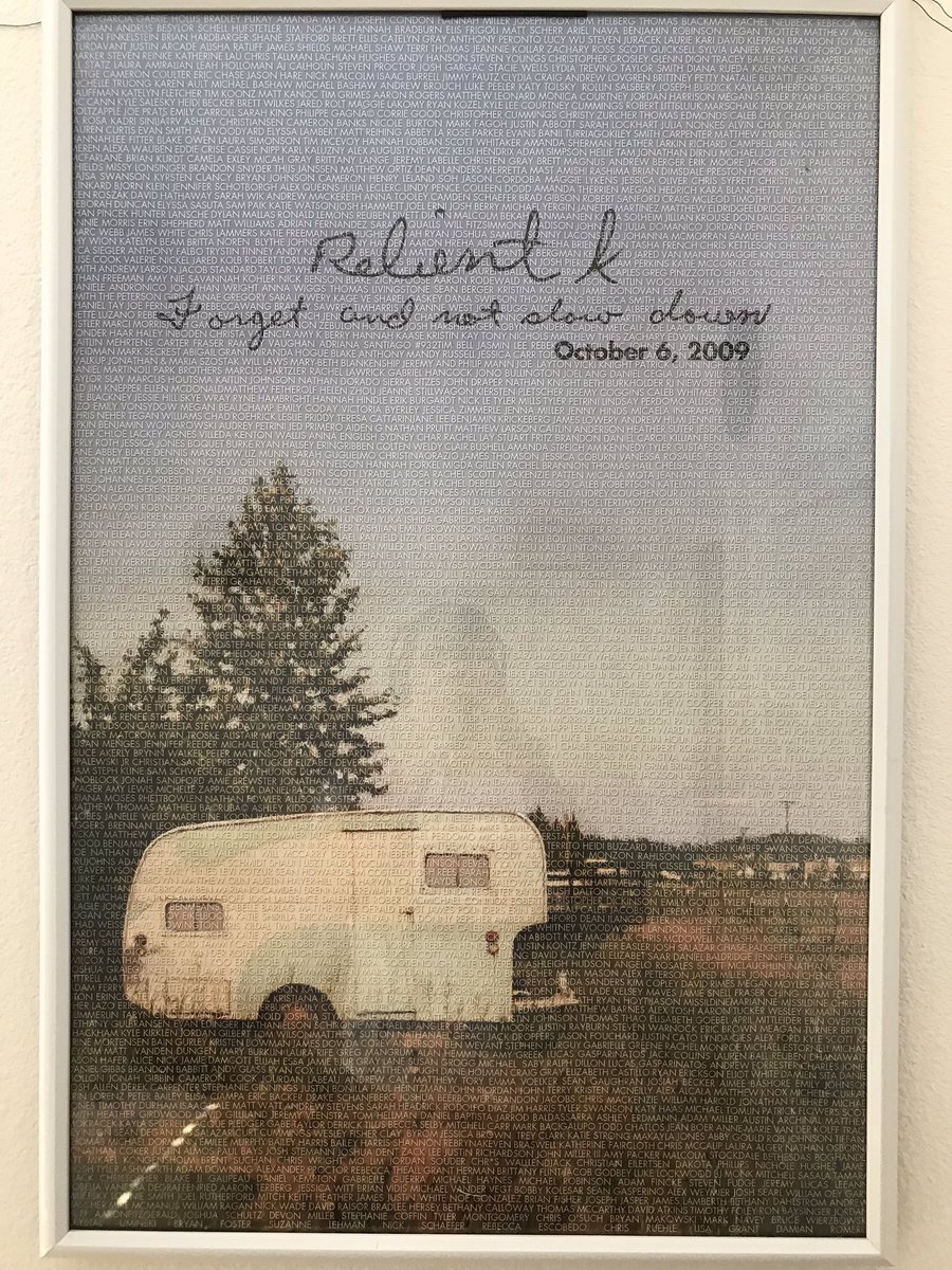 justinbonilla28's tweet photo. @relientK yo, it’s August 9th guys. October 6th is in like 8 weeks. Where’s my #FANSD 10 year tour?
#MyNameIsOnThisPoster
#ForgetAndNotSlowDown10Years https://t.co/GcO0yMynTW