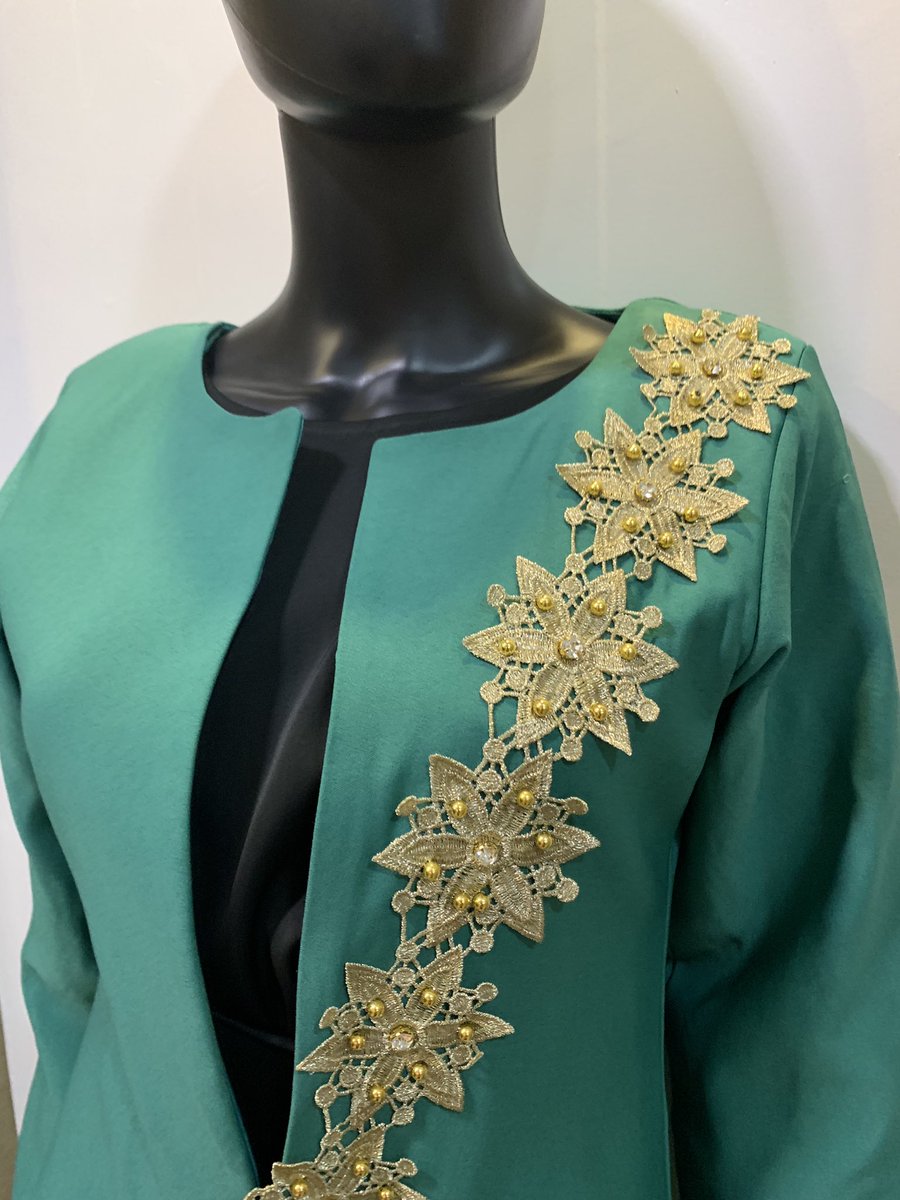 gorgeouslysimp1's tweet photo. R u lookin for a perfect jacket.
You have just found where to get one.
Gs bespoke
.
.
.
.
#customerpriority
#gorgeouslysimple
#simplicitynelegance
#notthescaryluxury
#shopping
#clothingbrand
#abujabaseddesigner
#luxuryoutfits
#Africanprint
#kidswear
#ladieswear https://t.co/dx7CFHuB3C