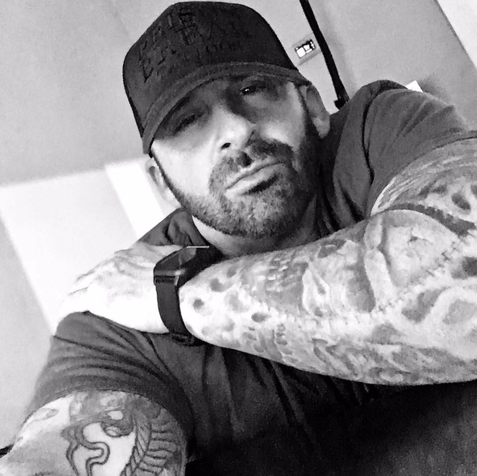 bk_klev's tweet photo. ONLY 124 people away from our GIVEAWAY🎟 So close!!!!! Who wants that merch? #HeroInk @AETV @MatadorContent @HeroInkFans @LivePdFans https://t.co/RM9rB2VWOG