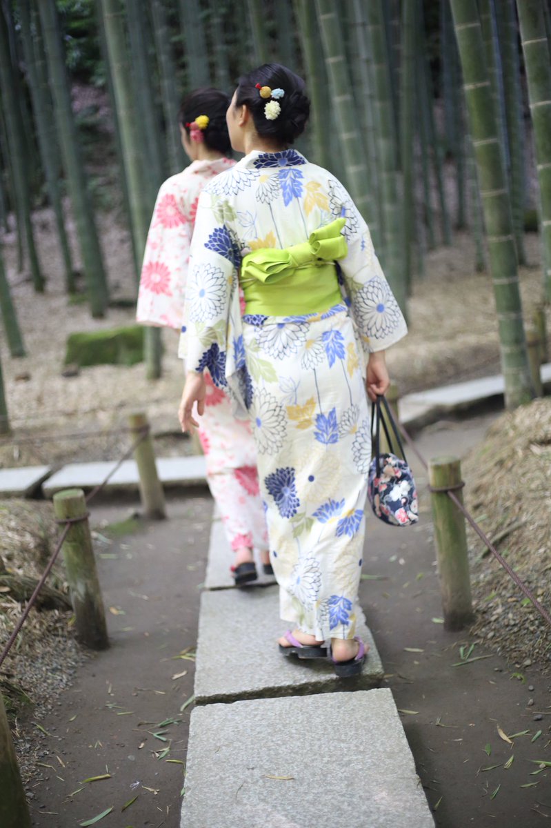 backpack_shiro's tweet photo. 歩き出した人の後ろ姿は本当にかっこいい

胸はって歩いていると普段の道も見え方が変��ってくる

#ファインダーの越しの私の世界 
#photo 
#photography https://t.co/D4oBXGrgXB