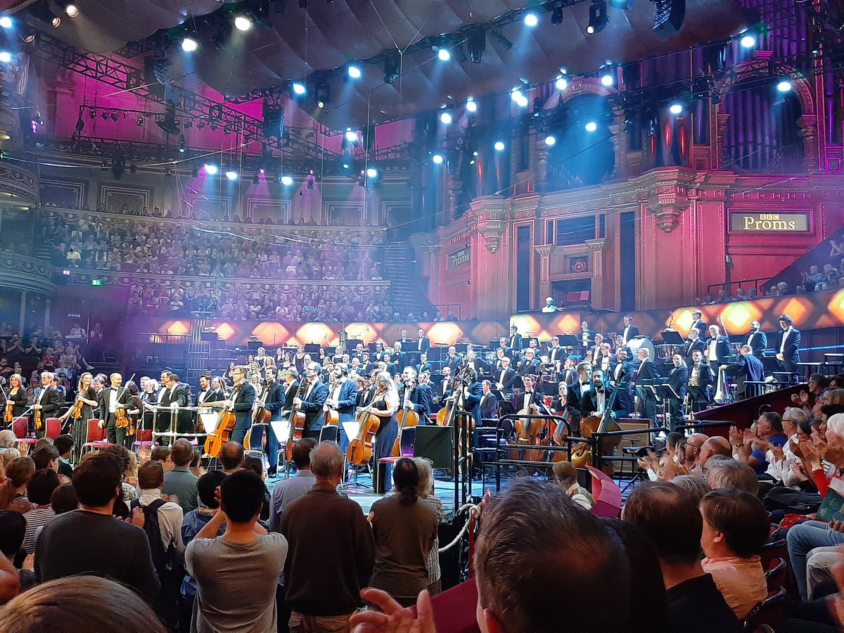 JWOrchestraFans's tweet photo. And here are some photos from #Prom30 this evening π€ #JohnWilsonOrchestra #JWOProm https://t.co/FhpCdTm9RG