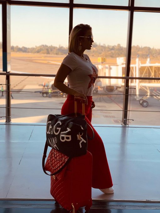 Viajar no para escapar de la vida sino para que la vida no se me escape @Flirt4Free @promolatina @StreamateLadies