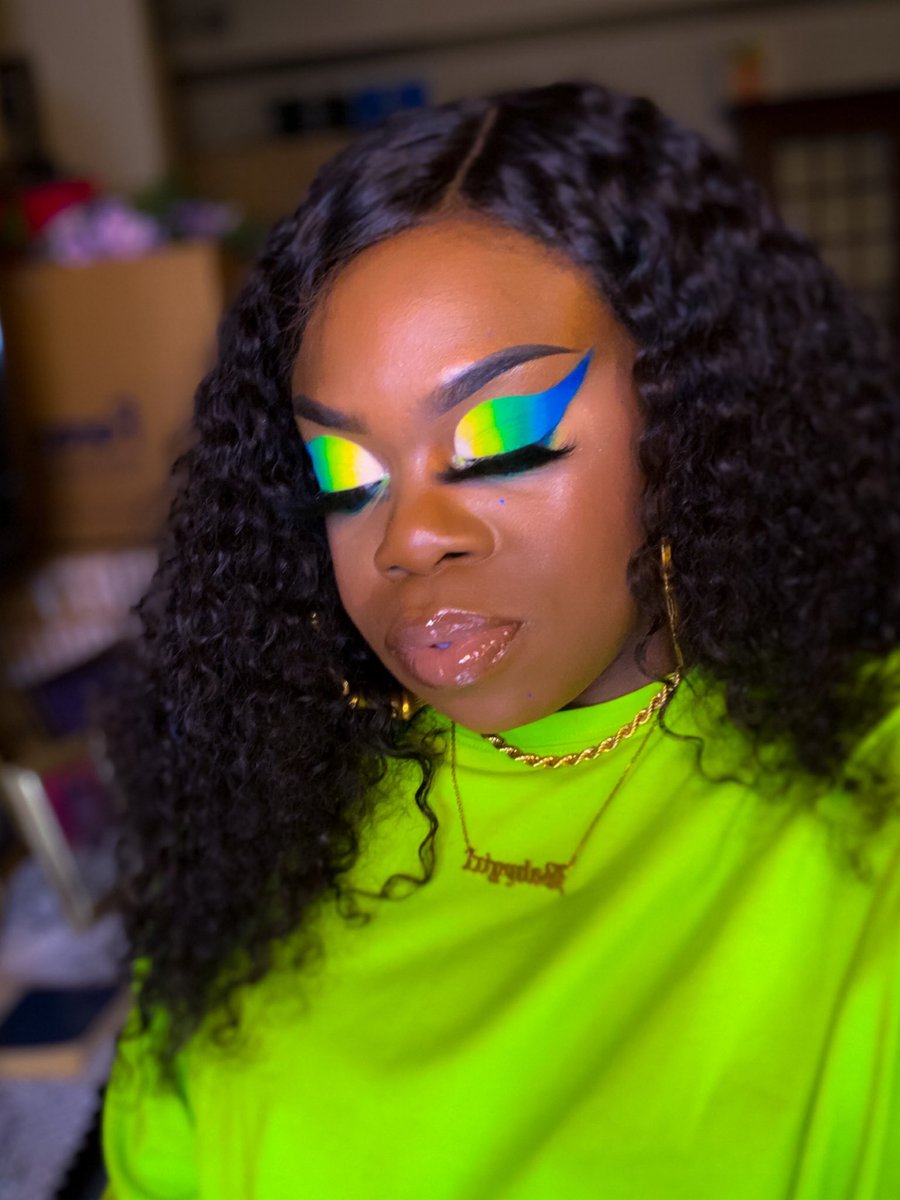Goldenlilbb's tweet photo. #creative #mue #abhpr #ABHxJackieAina #norvina @norvina1 https://t.co/6z72srIkEd