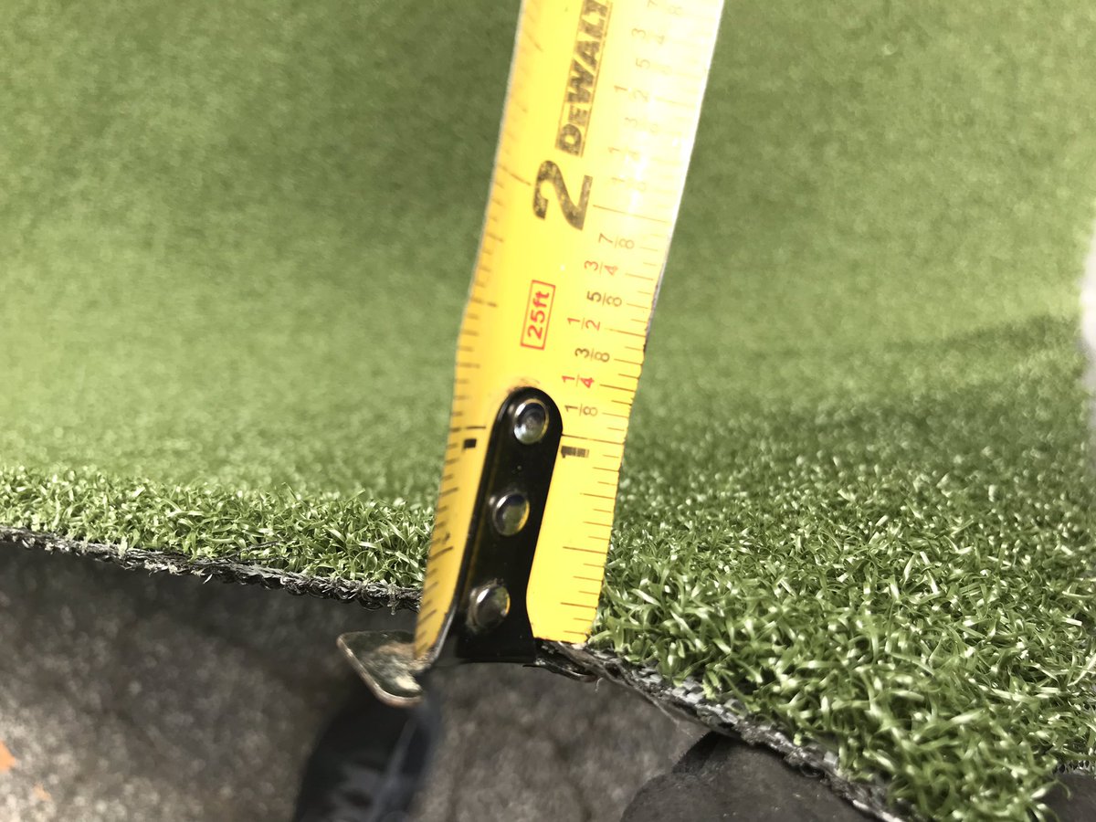 MoralesGarage's tweet photo. #turf #grass #putting #green #golf #mat https://t.co/6W4QlAea0p
