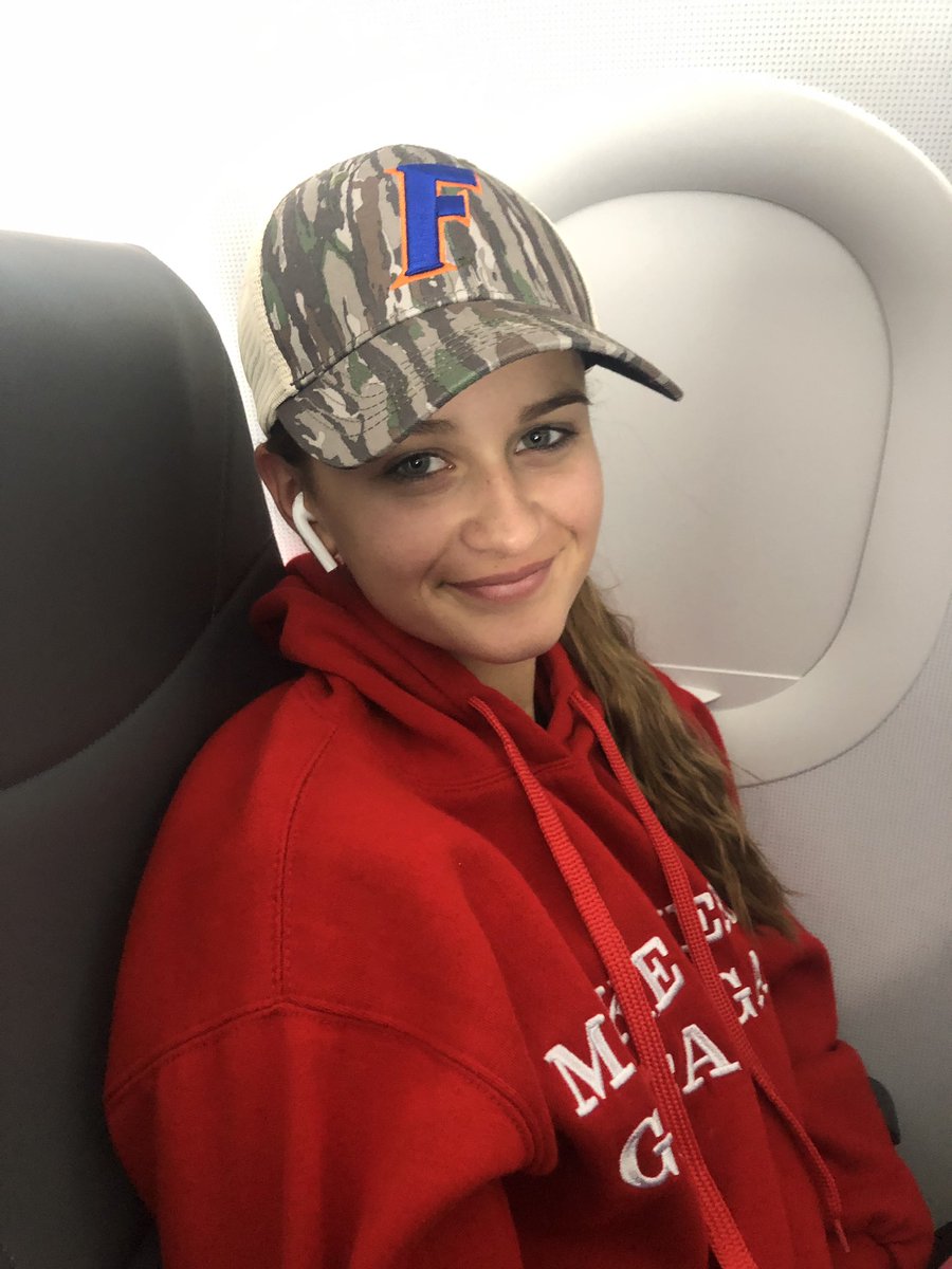 CricketCoates's tweet photo. On our way to my fishing adventure! 😁🎣🙏❤️ Making my way through the desert 🌵 to get to the water where the fish are! 🌊 🐟
#girlswhofish #desertfish #bassfishing #bridgemaster #bass #largemouthbass #fishingadventures https://t.co/z6VvLgu8qG