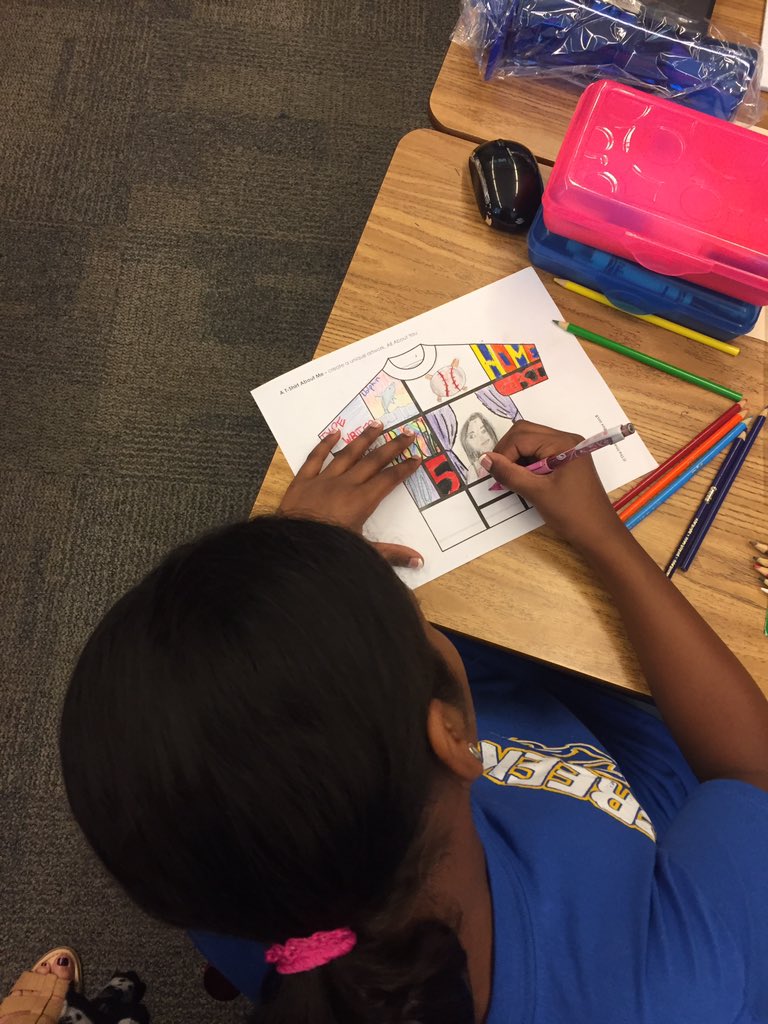 CorrieTraynor's tweet photo. Great start to the year Dry Creek! Read aloud, Right Fit books and STEM. #DCJESDproud https://t.co/4f94S4np3M