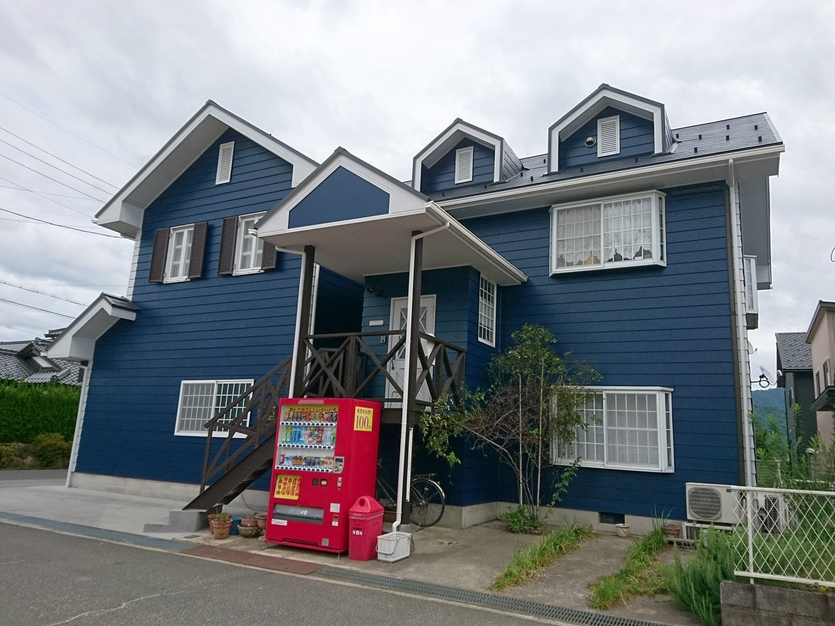 み帆 בטוויטר 外壁の塗り替えがやっと終わりました 自分ちでしているのでなかなか進まず でした 今は人気の北欧 風の家なんて26年前は珍しかったです 北欧風 北欧 北欧風住宅