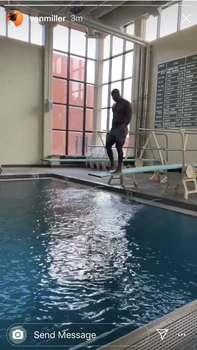 shhswim's tweet photo. Von Miller getting ready for the NFL season on the Smoky Hill diving boards. https://t.co/Vwcnrr3iBf