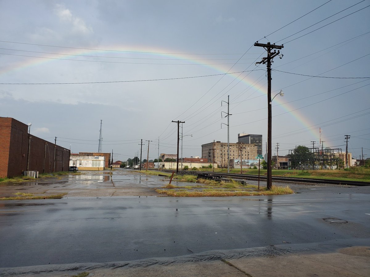 buckner510's tweet photo. @weatherchannel  this in  pine  bluff  Arkansas  today https://t.co/B9ALbiObsP