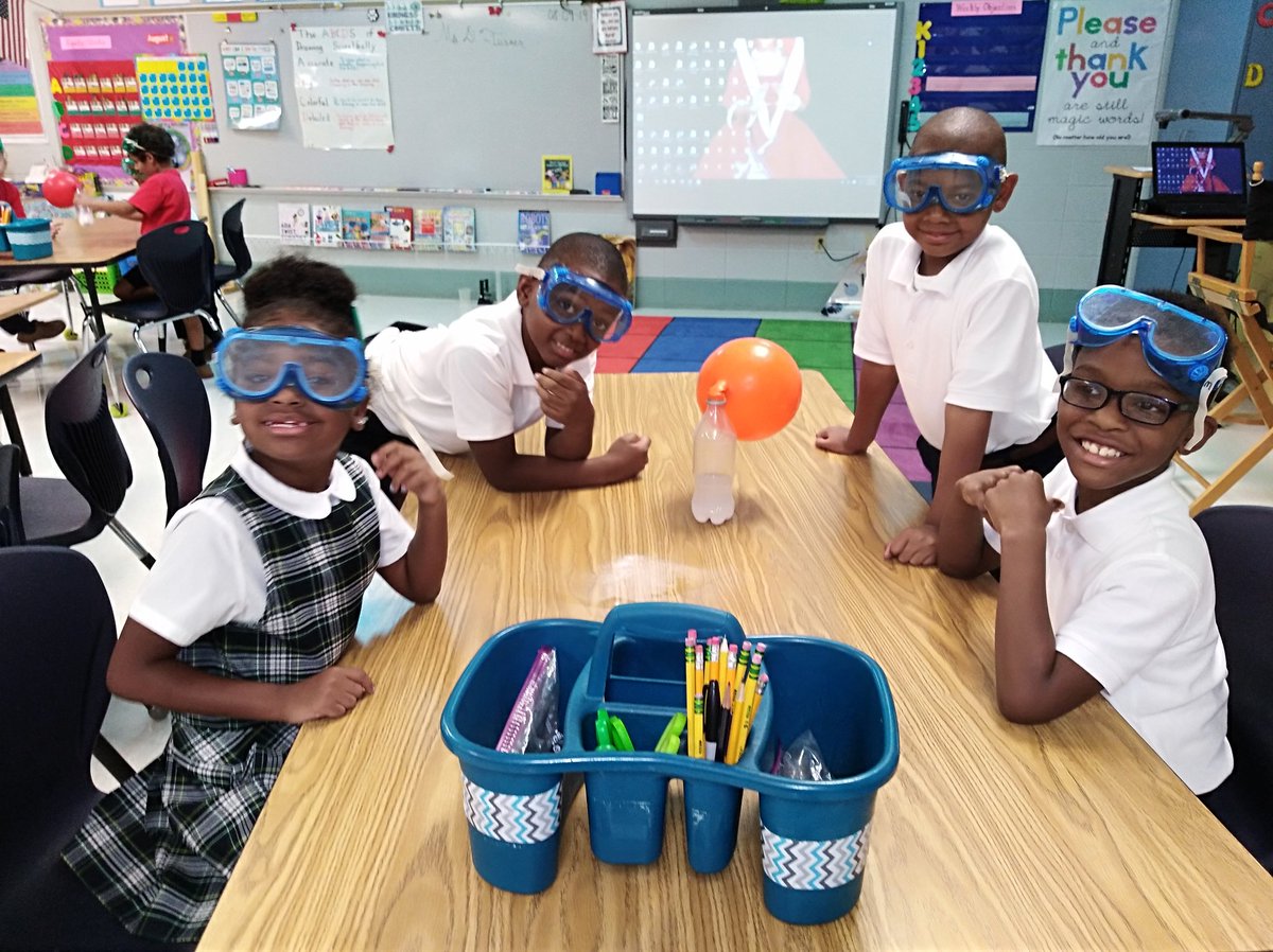 DorisTurner8's tweet photo. Ms.Muse's Second graders are expecting an explosive year! @MDuBoseAdams @EicholdMertzMST @room170is2legit #thatssomertz https://t.co/vxY9UiIzlw