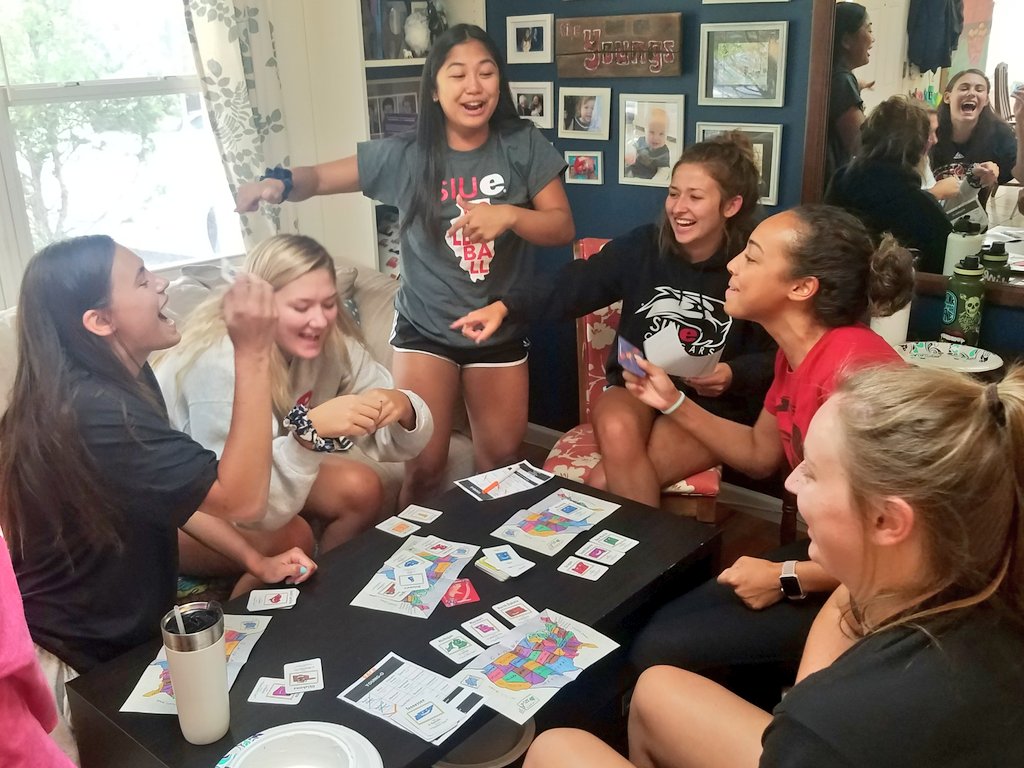 SIUEVolleyball's tweet photo. Game Night consisted of 16 Games. Special Awards to Gabby for Most Victories (6) &amp; Hope for Most Games Played (12). Great night of laughter &amp; more than a few heated conversations, apologies to Coach Young's neighbors! #SIUEVB #SIUENation #BeACougar https://t.co/HWYBmErSnZ