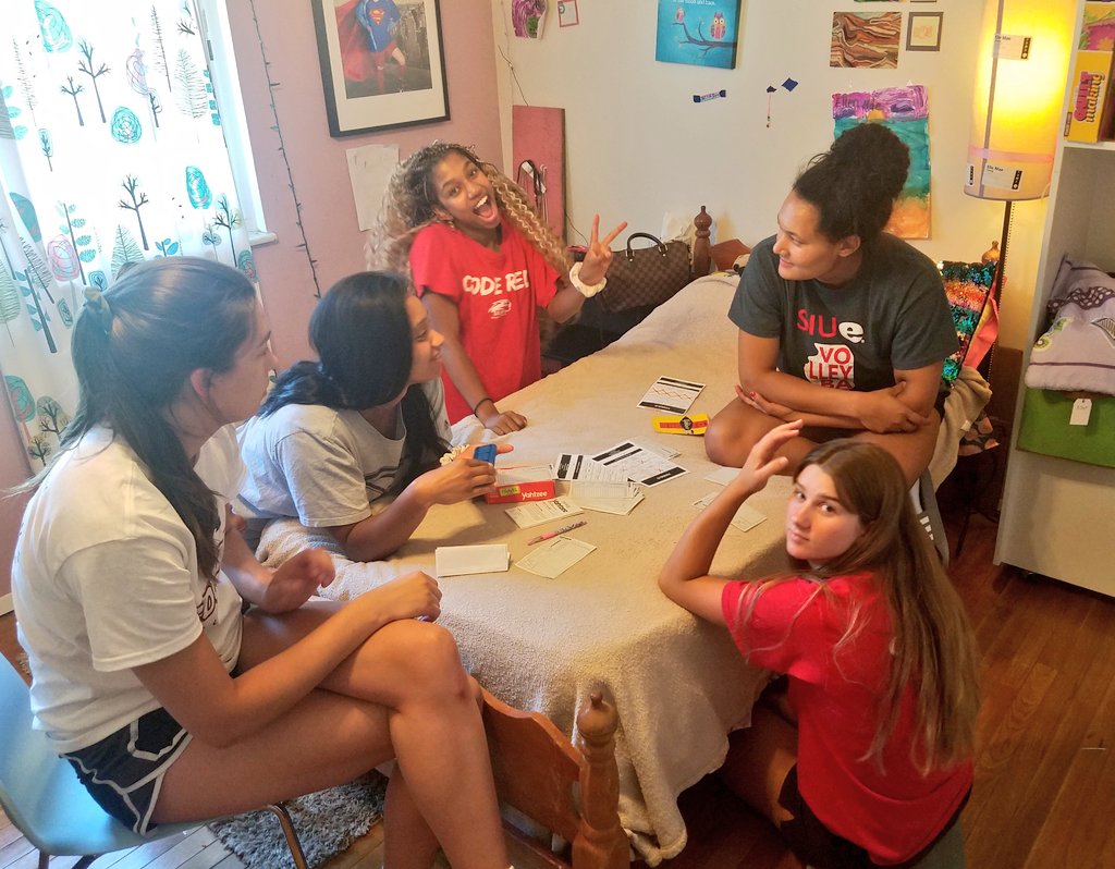 SIUEVolleyball's tweet photo. Game Night consisted of 16 Games. Special Awards to Gabby for Most Victories (6) &amp; Hope for Most Games Played (12). Great night of laughter &amp; more than a few heated conversations, apologies to Coach Young's neighbors! #SIUEVB #SIUENation #BeACougar https://t.co/HWYBmErSnZ