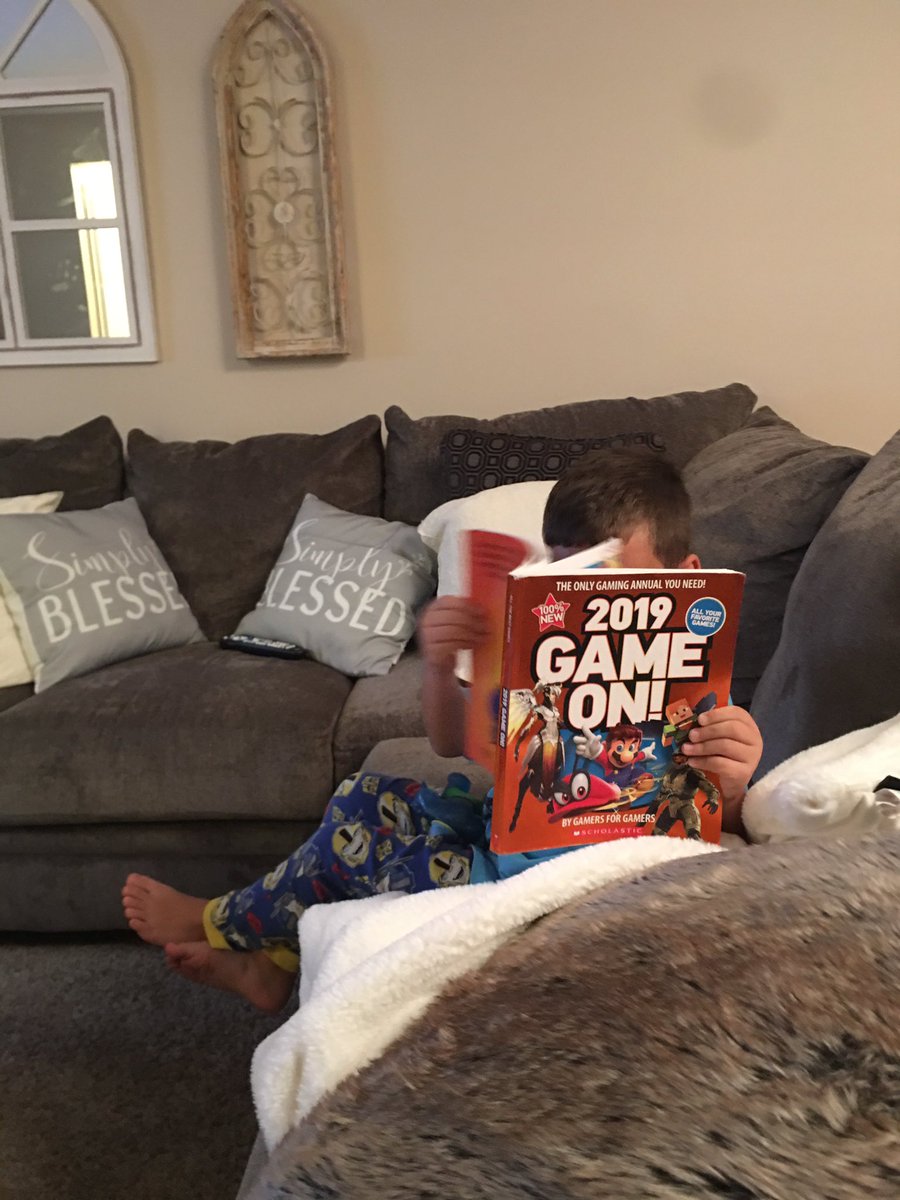 cuznchrissy's tweet image. The boys love to read about how and when the video games were started and like to keep reading exciting @OSchool4 #booklovechallenge #gamers #keepitexciting #joseph #vincent #fortunatobrothers