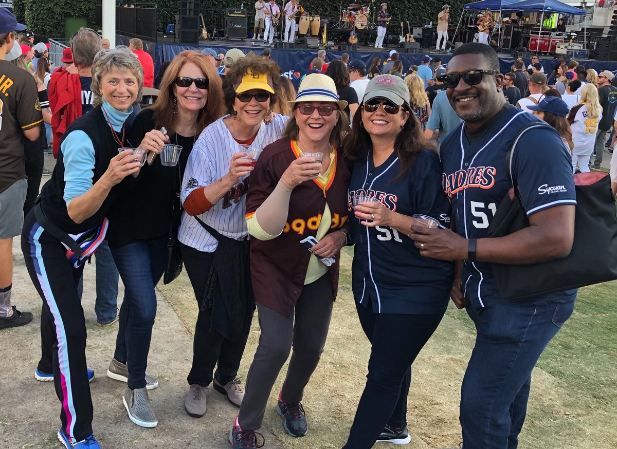 KellyMJohnson27's tweet photo. #FriarFaithful https://t.co/yAX3dhjo2Z