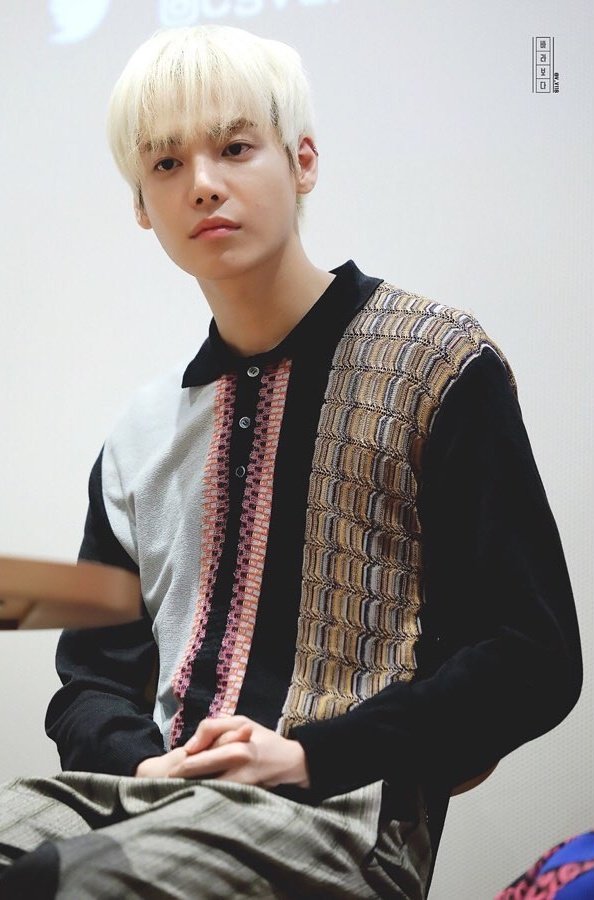 rapperwone's tweet photo. #GoodbyeSummer
Cr: v_v118 (Twitter) https://t.co/oOrNZE2Npl