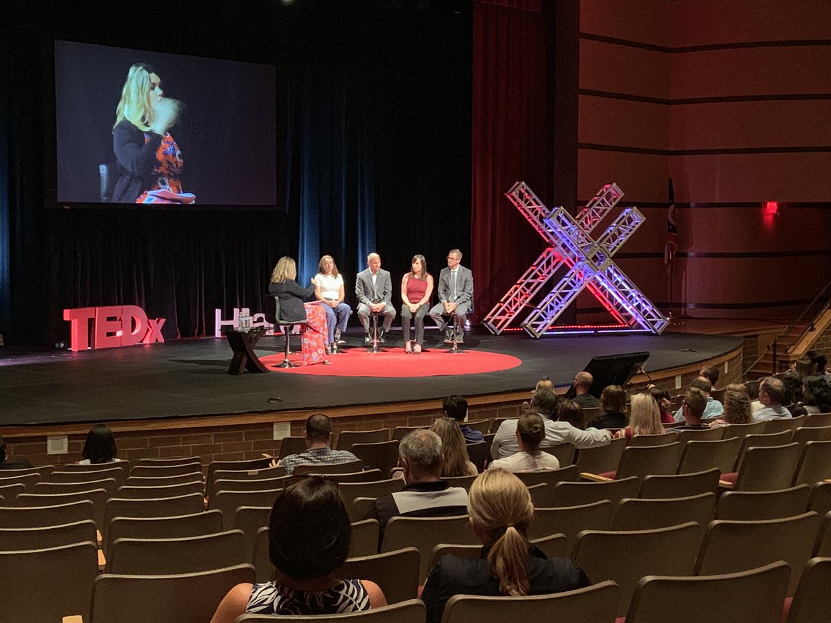 “Vaping doesn’t attack a demographic. It is very widespread...The goal is to educate on the danger of vaping products.” A great discussion from the vaping panel. <a href="/drjcm/">John Marschhausen</a> <a href="/jassenhe/">Joel M Assenheimer</a>, Alisha Hopkins and Dr. Frances Comer. #TEDxHilliard #flow