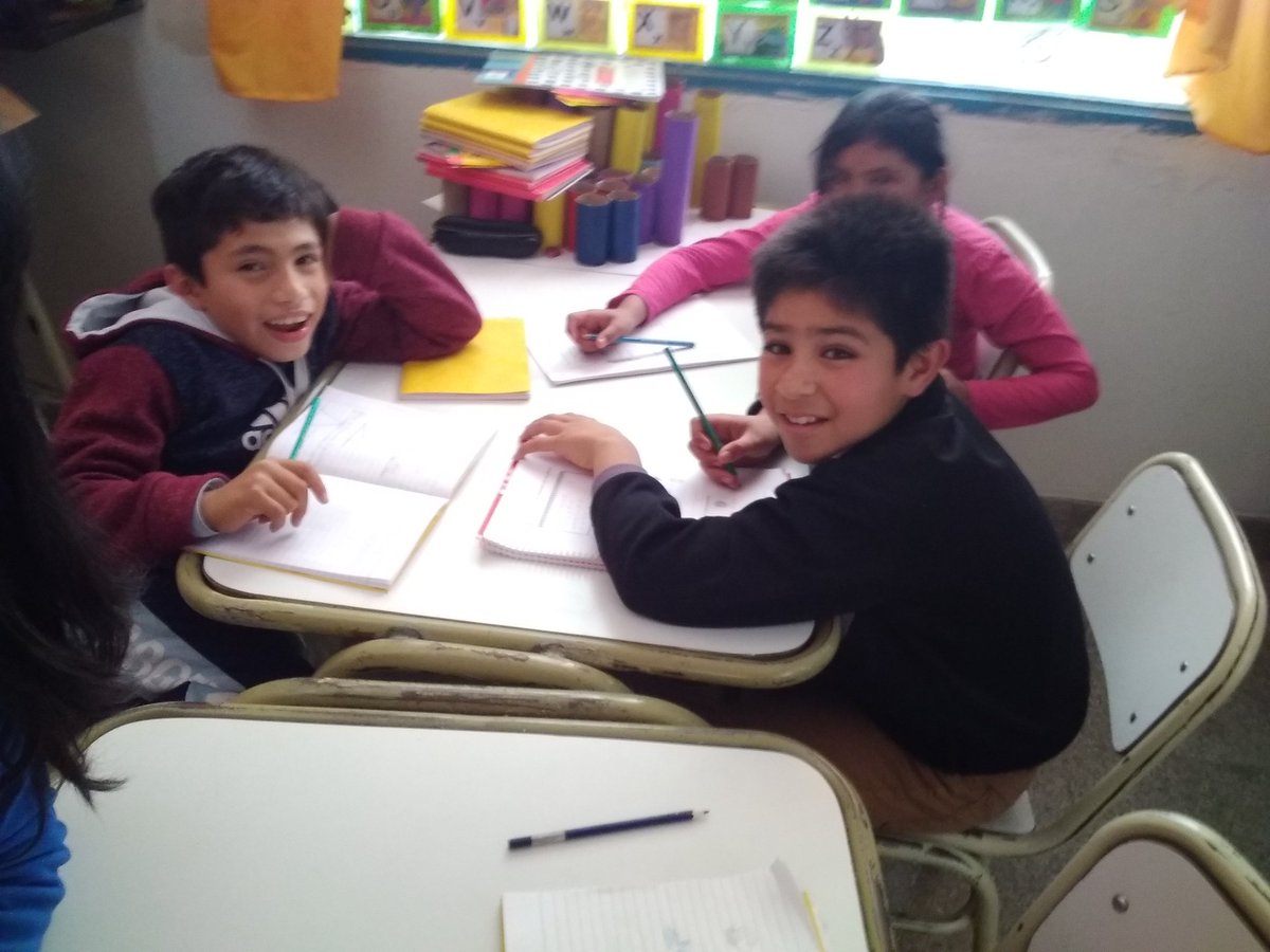 laurac785's tweet photo. #EscuelasAbiertas vamos por más niños felices!!! @fguillesaavedra @patriciapinasco @AlancayDel @UrtubeyJM @Jorsantucho @AguirreCecilia5 https://t.co/jdyfZPPuMr