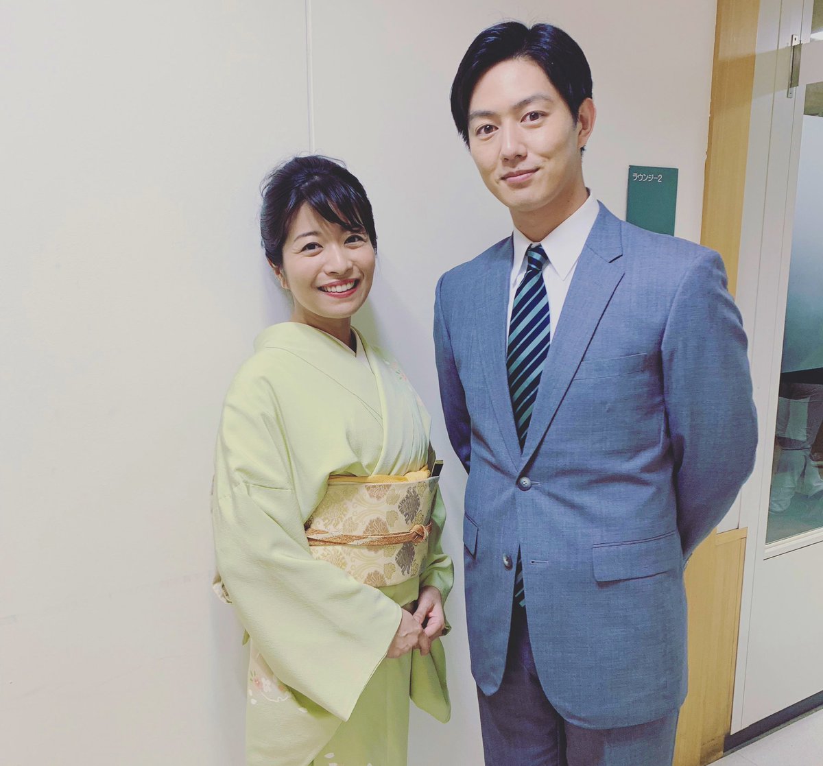 三倉茉奈 なっちゃんの結婚式にもお邪魔させていただきました 夫婦でパチリ おめでとうー 工藤阿須加 さん なつぞら 佐々岡信哉 佐々岡道子 T Co Kd1uwfusrr