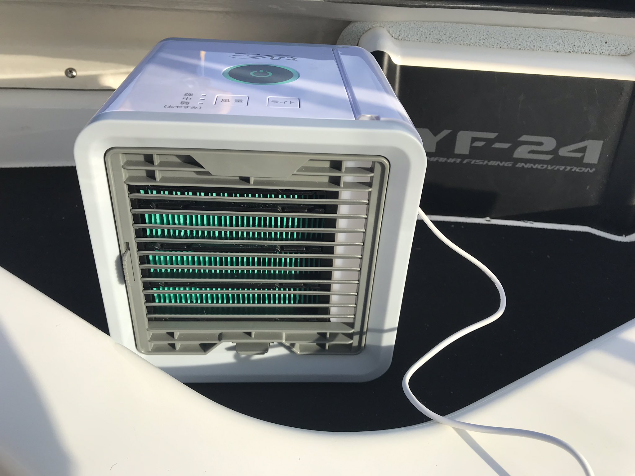 浮かんでるだけで幸せ はい 効果なしww ここひえ 効果なし T Co Np8wmnl3n6 Twitter