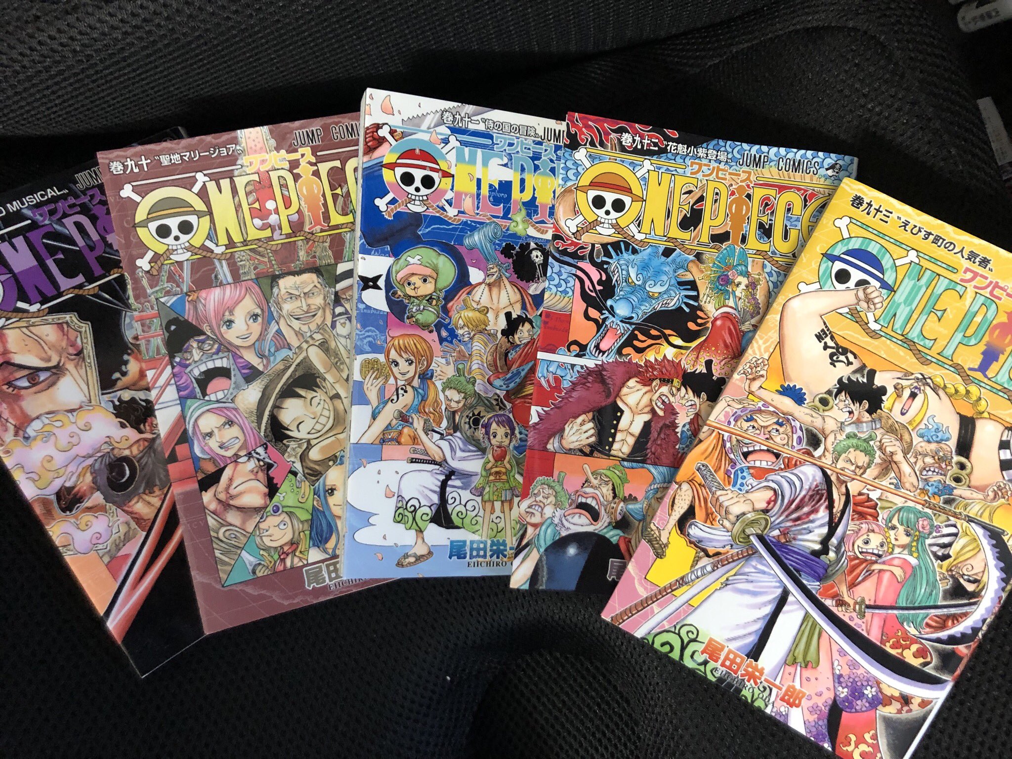 ぱっつぁん オルタ En Twitter スタンピードが面白かったから One Pieceのコミックス集めようと思ったけど 電子版は新世界突入以降からしかsbsが無いようなので紙で集める事にしました とりあえずワノ国編を買った じわじわと集めていきたい でも 収納