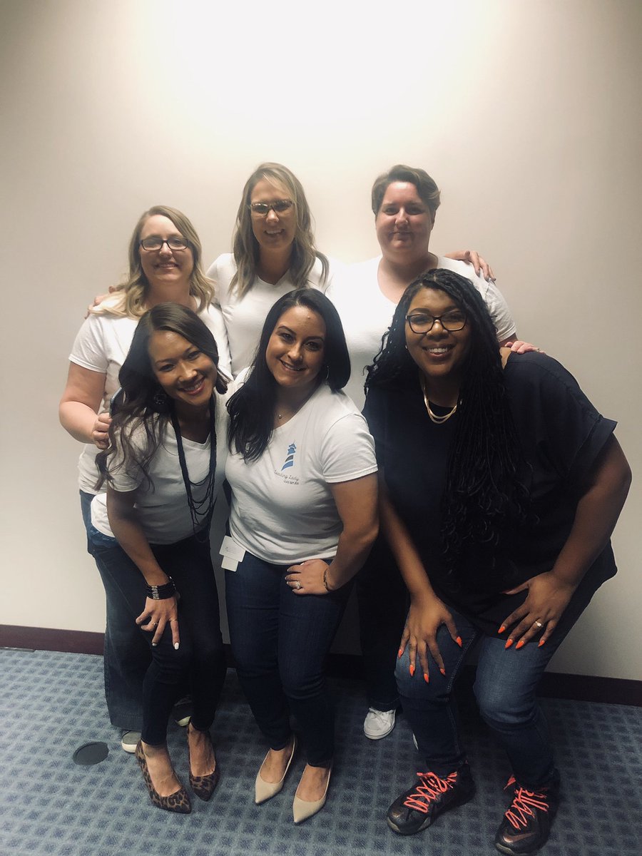 SelenaGreenGLM's tweet photo. Any day with these ladies is a great day! So thankful to be a part of this amazing program and to know such awesome ladies! #LEADGLM @GreaterLakesMkt @GR8rLakesGr8est https://t.co/Rvis9HFv9r