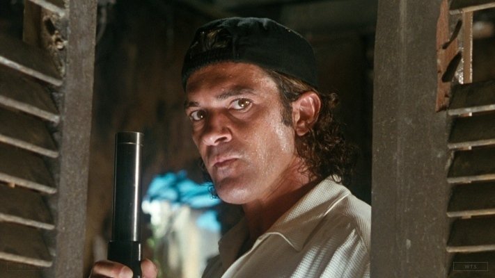 Born on this day, Antonio Banderas turns 59. Happy Birthday! What movie is it? 5 min to answer! 