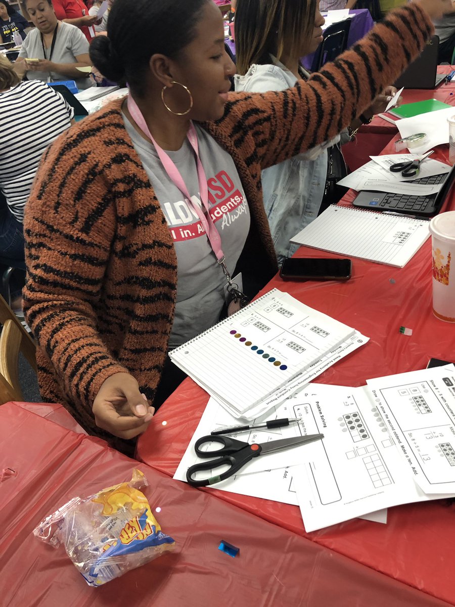 grizfan99's tweet photo. We had a blast today training @reedallin teachers! They were excited, motivated, and ready to learn! Thanks for the invite @AStarJones1 The math classrooms are superb and ready for their engineers! #FlexSeating #Allin4Math #AldineELMath #Sketchbooks #SmallGroups @Numbersense_902 https://t.co/Q3xp4goiwS