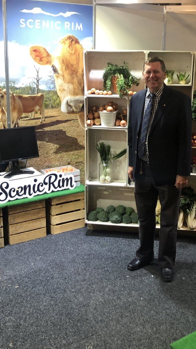JohnCBrent's tweet photo. What a fantastic start to EKKA 2019, Scenic Rim has been at the Ekka for 10 years #ekka2019 #visitscenicrim #rna s https://t.co/gJ9WG0EqGd