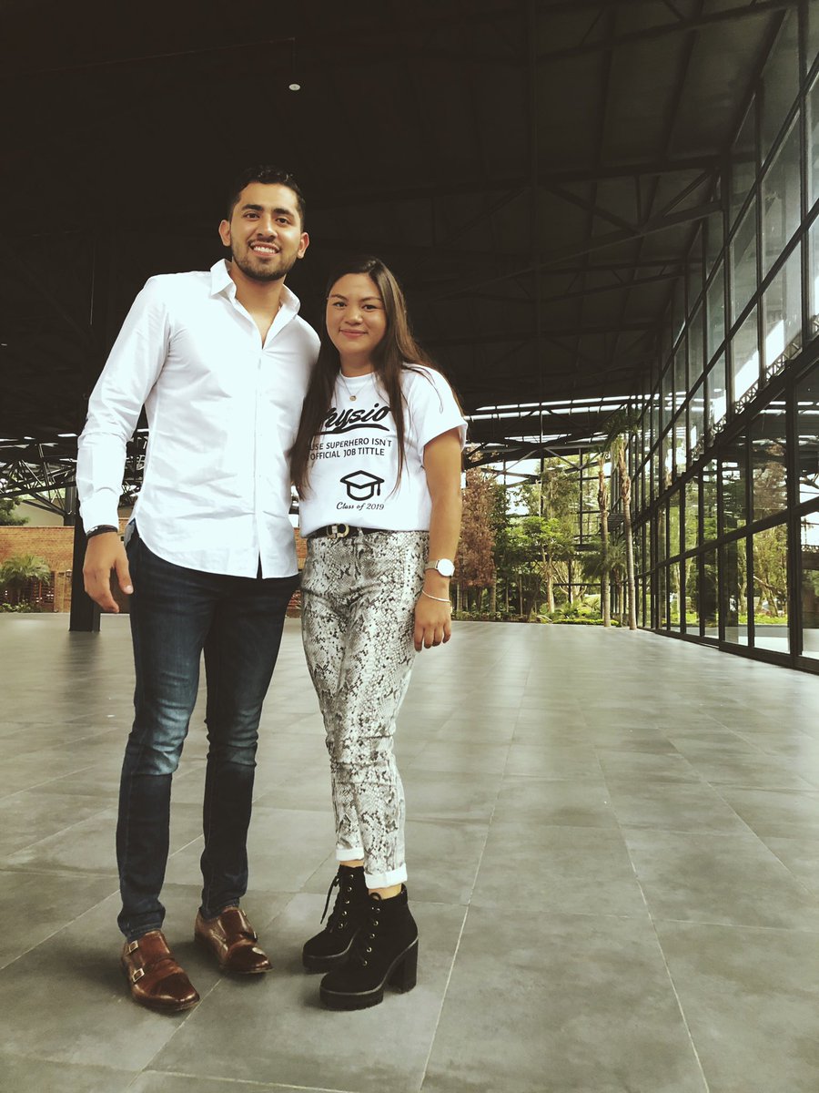 mafferfonseca's tweet photo. Y lo mejor si llego 🎓.... lo voy a extrañar ♥️😢 https://t.co/gthht470yK