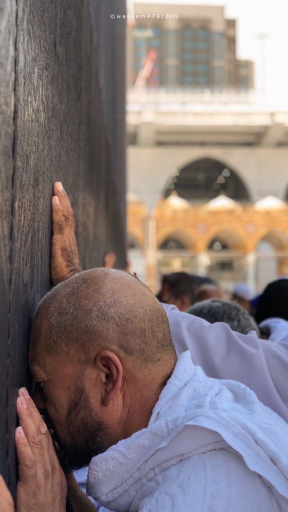 shosht122's tweet photo. #يوم_عرفه2019
يا ملائكتي إقضوا حاجة عبدي اليوم ,فقد غلب يقينه قدريّ.
"يارب أرزقنا هذا النداء "😭💛💛. https://t.co/tIcX60WGBs