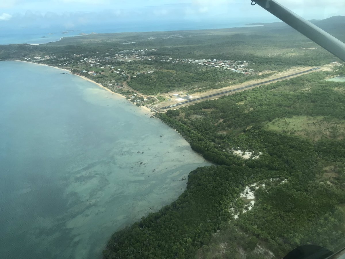 faaoso_a's tweet photo. Badu village - Badu Island #Malulgal #Torresstrait #Bluewaterempire #Straittotheplate #mulgatigers https://t.co/ipcYq9u3BT
