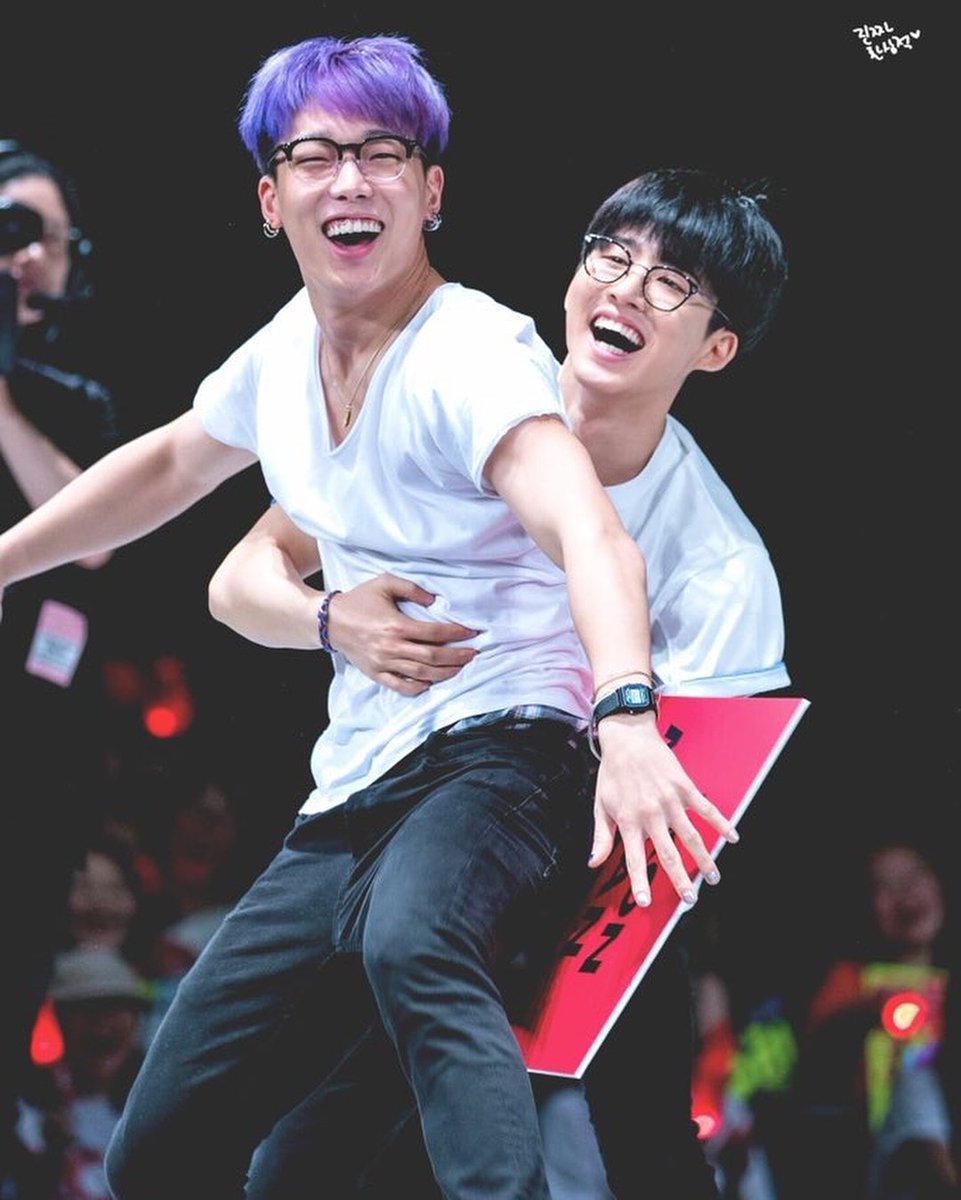 elia71294250's tweet photo. Ngga nyangka udah hari ke 60 aja
Kapan kamu balik mbin... jangan kira kita lupain kamu... Kita disini tetep nungguin kamu.. Kangen berat ini mbin  #BeHappyHanbin https://t.co/b1wfwcXx1Y