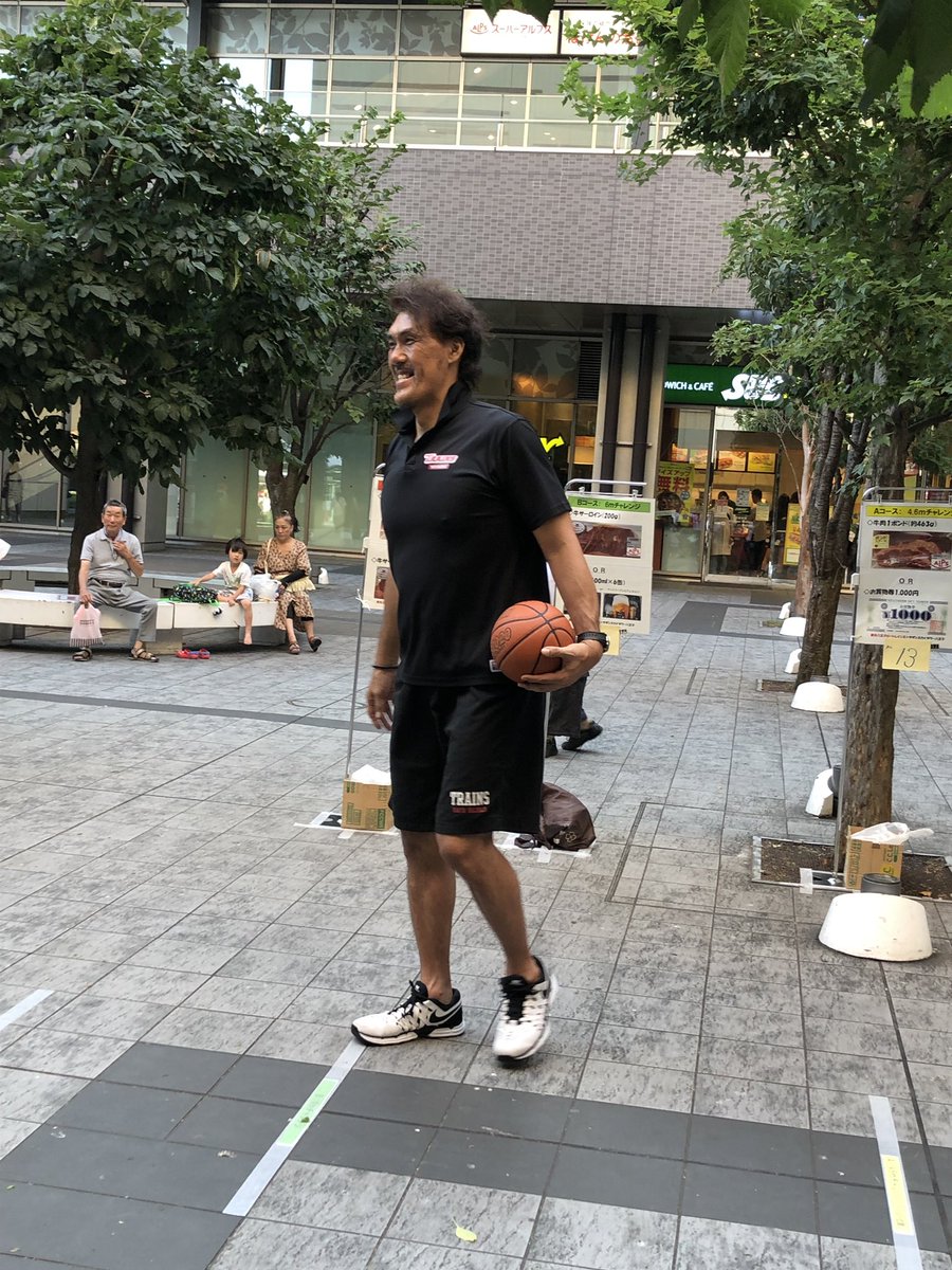 スーパーアルプス公式 On Twitter スーパーアルプス 八王子南口店からお知らせ致します サザンスカイタワー八王子 1階東側広場で 八王子ビートレインズ フリースローイベント開催中です シュートを決めて牛肉をゲットしよう このあとあの人気選手もくるかも
