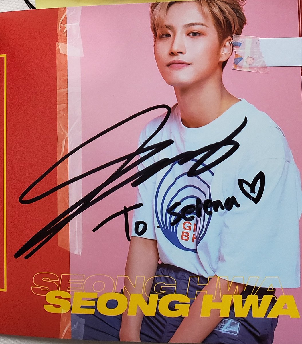 190808 ATEEZ fansign in Melbourne 》 SeonghwaQ: What is the first thing you notice about a person?A: EyesHe explained eyes are what he sees first and that you can tell a lot about a person through them. #ATEEZ  #ATEEZGLOBALFANSIGN  #ATEEZinMELBOURNE  #에이티즈  #성화  #박성화