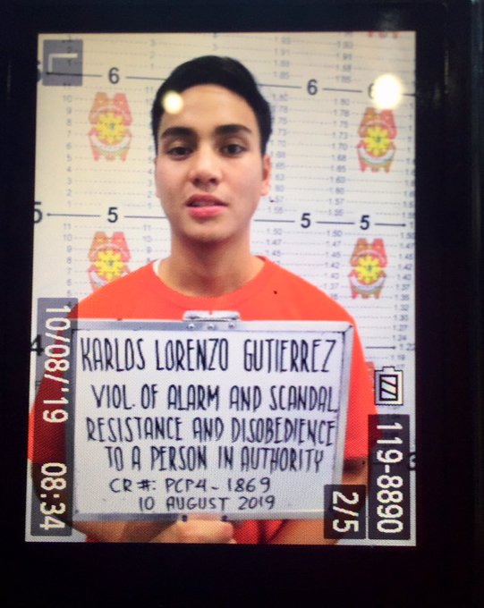 View image on Twitter