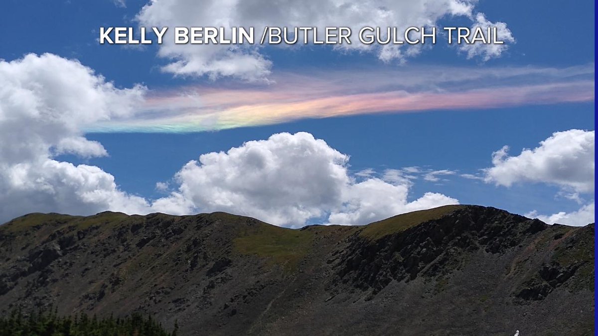 KathySabine9's tweet photo. A lot of you saw this cool rainbow like iridescent cloud today!! Isn't Colorado great! Send me your weekend cloud pics! - Kathy #9WX https://t.co/54Qy1Af70X
