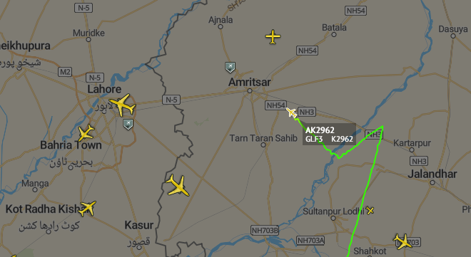 RDR_47's tweet photo. #IndianAirForce #GLF3 K2962 8002F2 (AK2962 *) #IMINT #ELINT platform, disappears at 20 NM from the international limit with #Pakistan to FL 240, next to #Amritsar. 0437z.
@hermola9 @filipe2747 @is_keelu @air_intel @hermola9 @GDarkconrad @IntelCrab @Obs_IL @Intel_Sky @AuroraIntel https://t.co/TPiTPNonbr