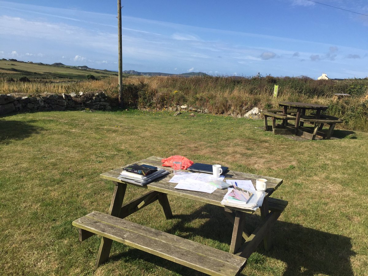 AnnasQuestions's tweet photo. Amazing week working from Pembrokeshire with @futuresforensic - early morning swims, cycling and loads of writing on #power #leverage #systemschange - new ways of living and working #systemicforms #livingchange @YHAOfficial https://t.co/CJREYAXJAi